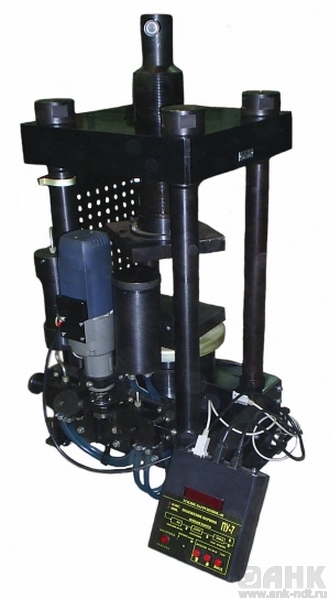 ПРЕСС ДЛЯ ИСПЫТАНИЙ НА СЖАТИЕ ВМ-3.5.1 (НА 1250 КН)